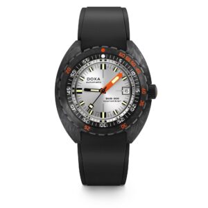 DOXA SUB 300 Carbon Searambler