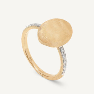 18K Yellow Gold Oval Ring with Diamonds