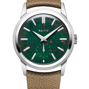 Baltic Prismic Stone Bloodstone – Signature Curved Camel